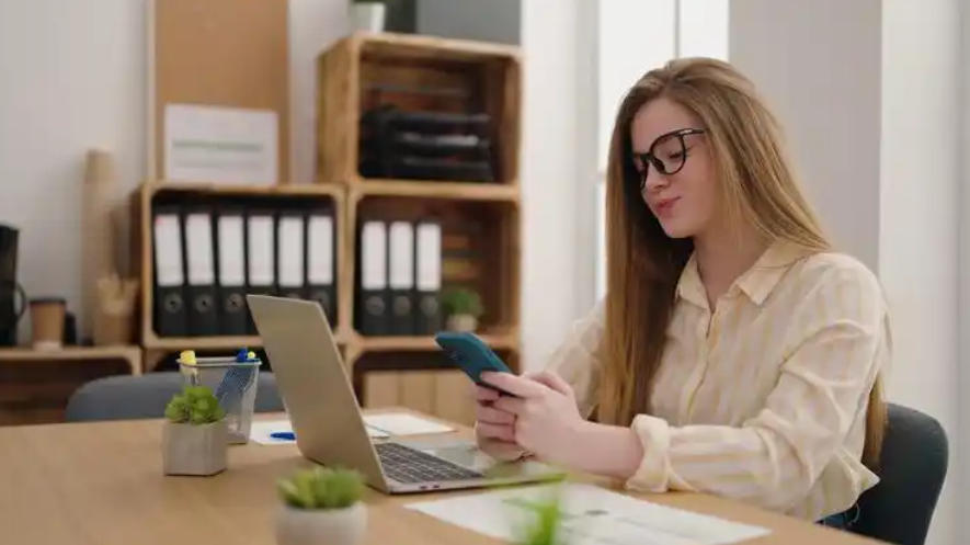 浙江华乐电子有限公司轮播图3